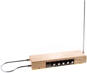Moog Etherwave Plus Theremin + Controller - Audiofeen